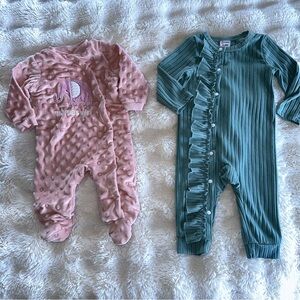 “Mamas Girl” Minky Dot SOFT {0-3} & Ruffle PatPat {3-6} Onesie Rompers CUTE!